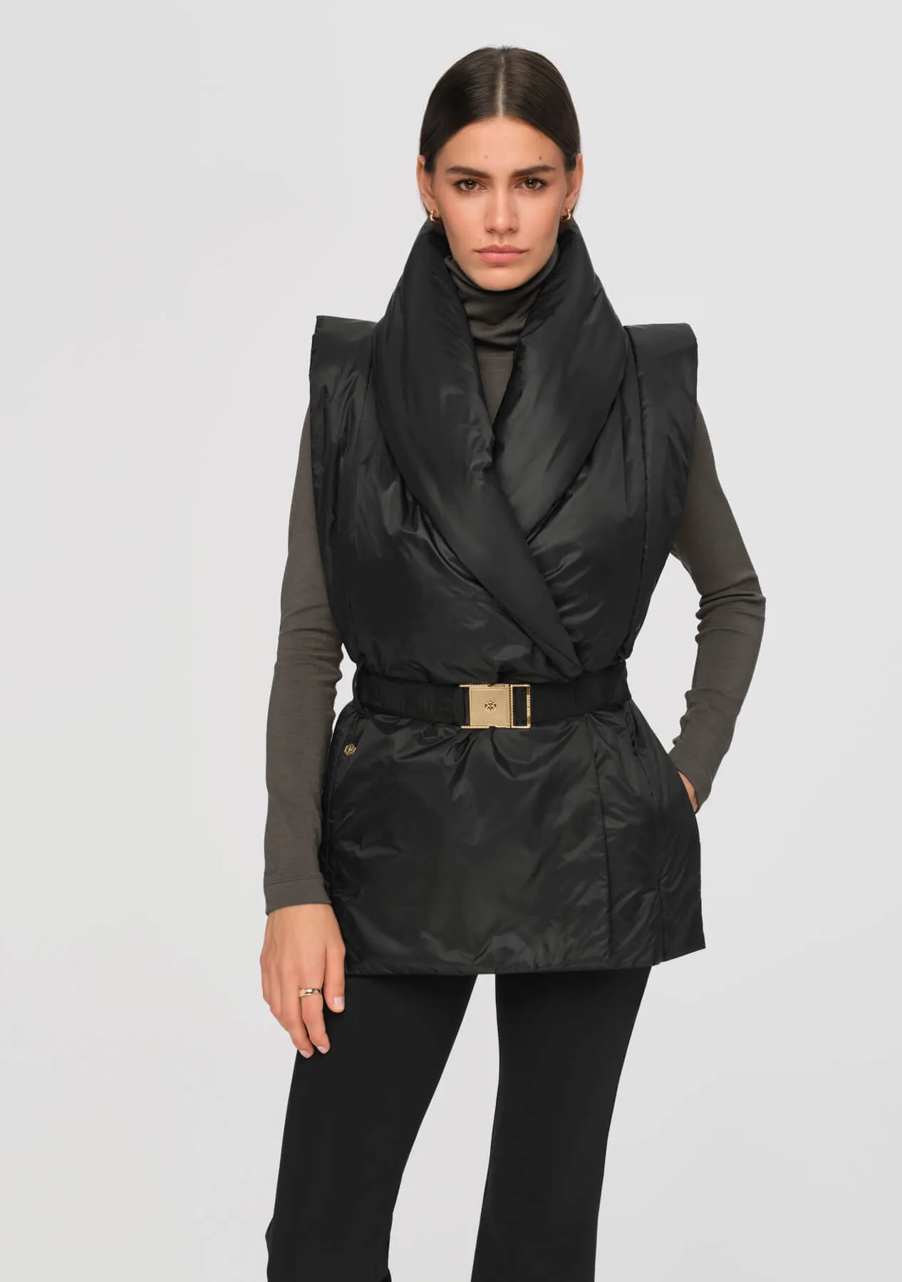 PIUCCIA Padded Jacket black